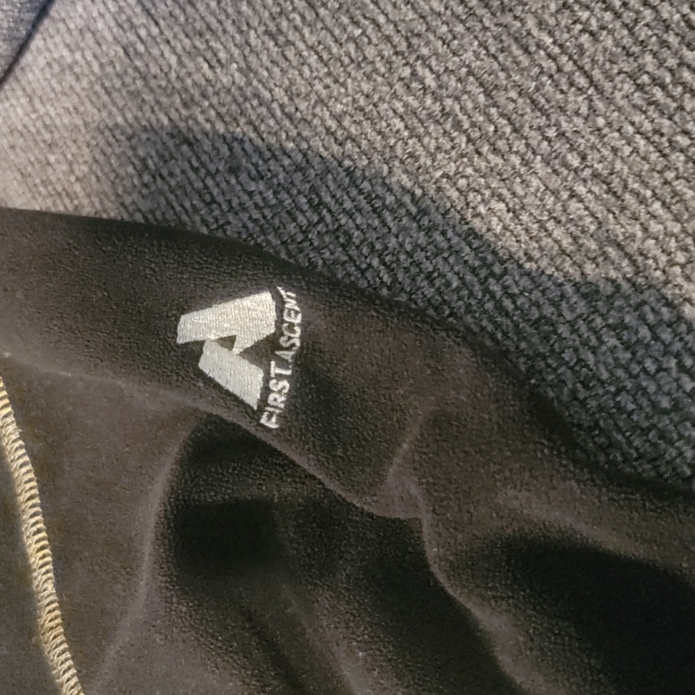 Eddie Bauer fleece hoodie - Picture 3 of 5